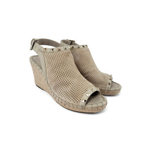 Marc Fisher Senton Wedge‎ Espadrille Sandals Studded Perforated Leather Tan Sz 6